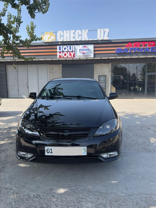 Surochna sotladi gentra eligant pulis
