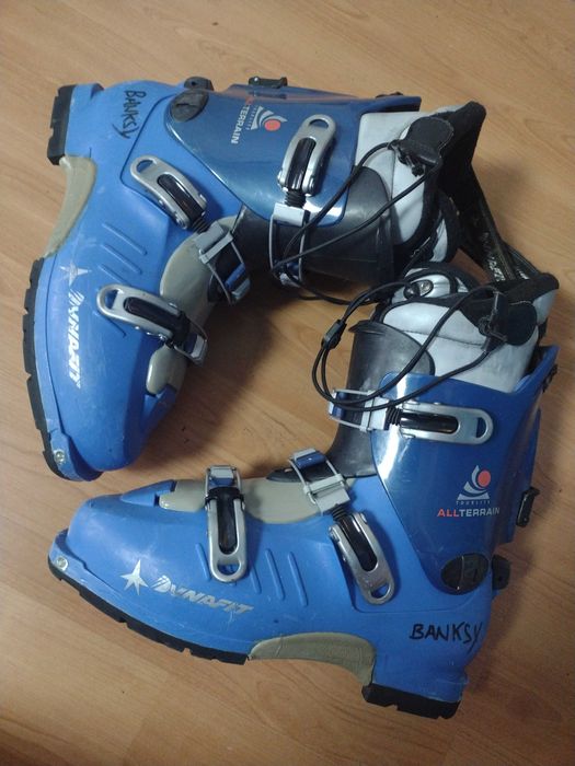 Touring Ski boots Туринг ски обувки за пантене
