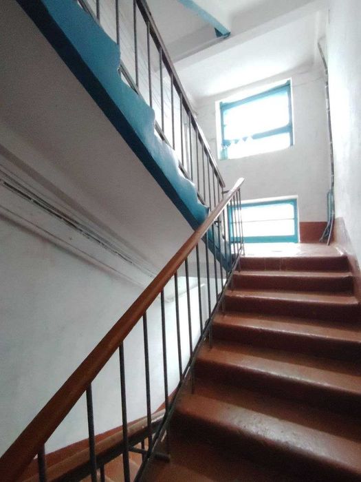 Двухкомнатная Центр 2 этаж