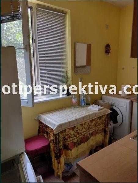 Продава се Двустаен апартамент в Пловдив, Център - 56 кв.м за 2095 €/кв.м - Снимка #3