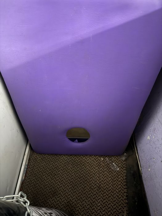 Кушетка для массажа книжка