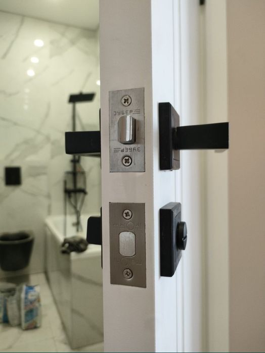 Установка Дверей