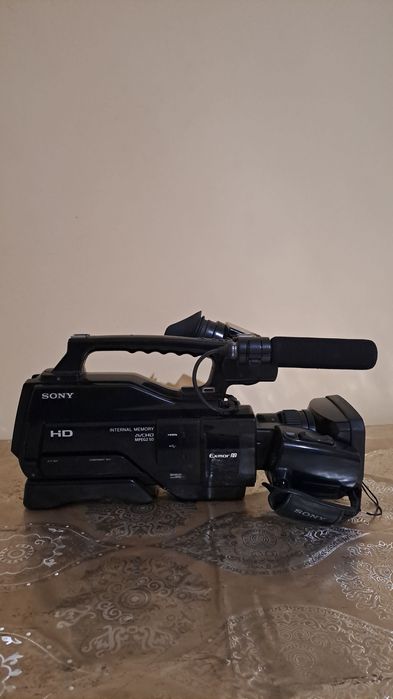 Sony 1500 xolati ideal