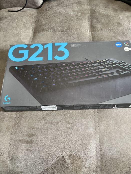 Logitech G213 като нова