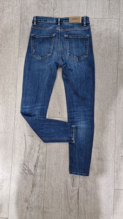 Blugi Stradivarius
