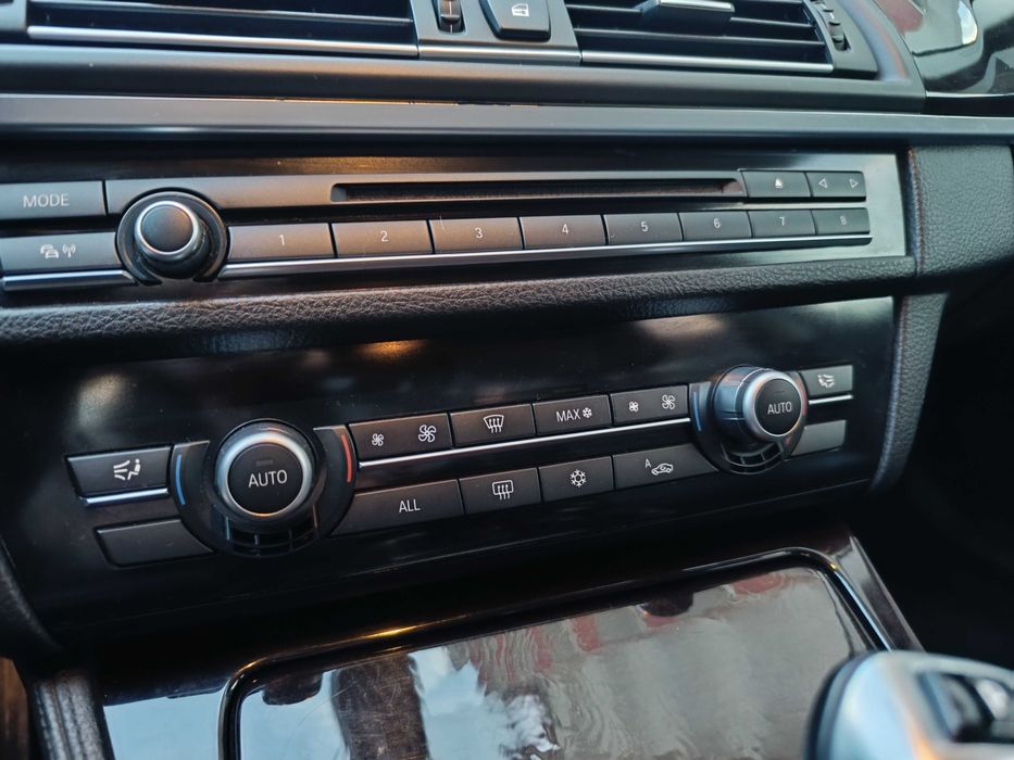 Bmw f10 530 ПЕРФЕКТНО състояние!