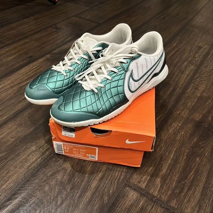 Футзалки Nike Tiempo