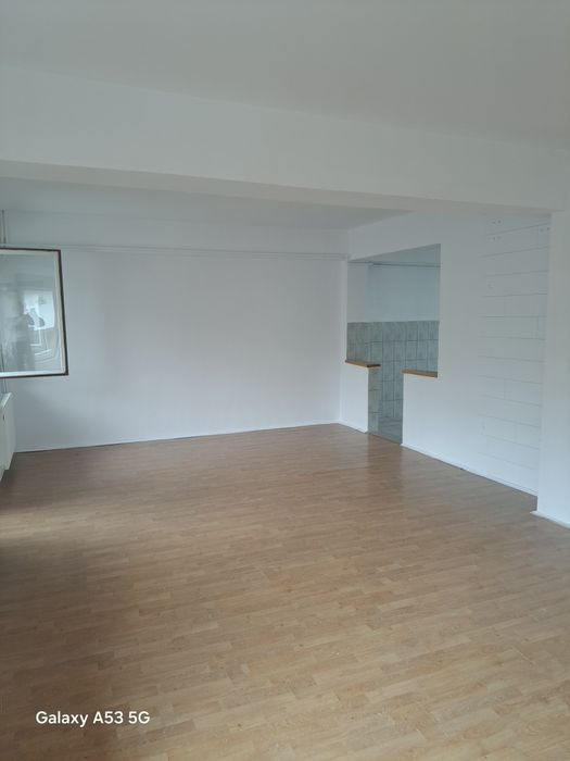 Apartament de vânzare