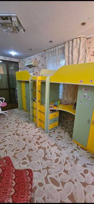 Мебель ,кровать двух этажа