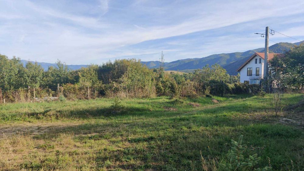 Teren panoramic Cisnădioara • Vedere Făgăraș & Cetate •Investiție rara