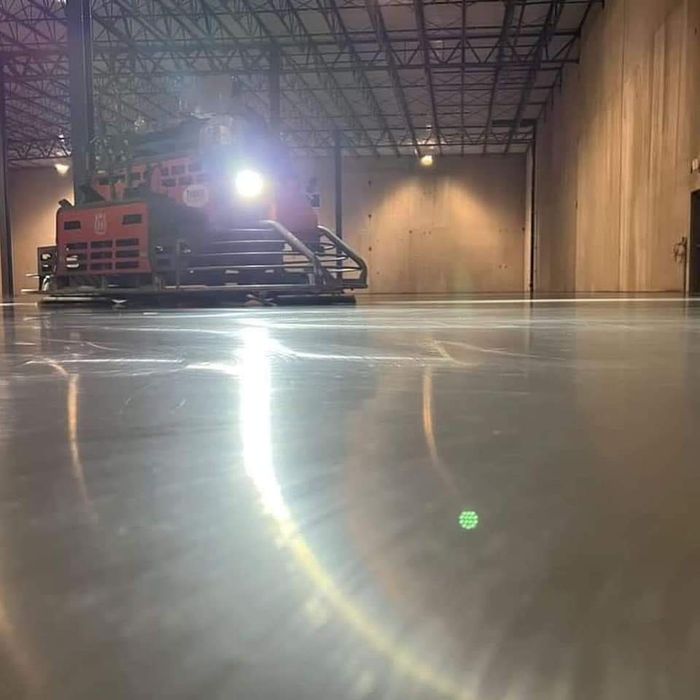 Turnari platforme beton finisat cu elicopterul.Beton elicopterizat.