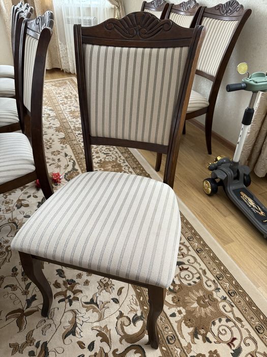 Продаю стулья 12 шт