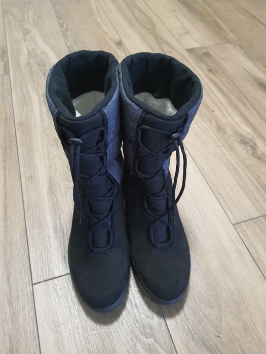 Cizme Puma Goretex 44 imblanite