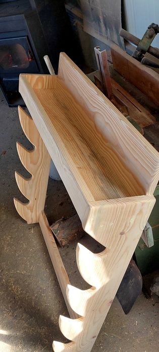 Стенна стойка за въдици