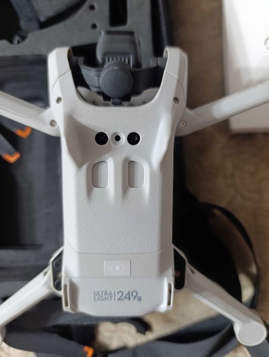Дрон DJI mini 3 в комплекте