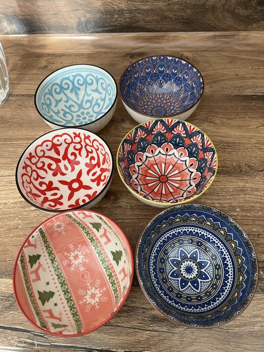 Посуда по 1000 тенге.