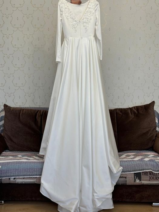 Продаю свадебное платье