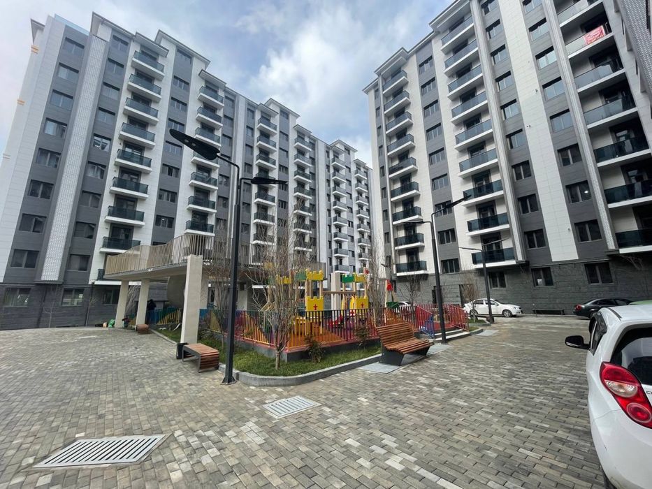 Коробка сотилади поворотда