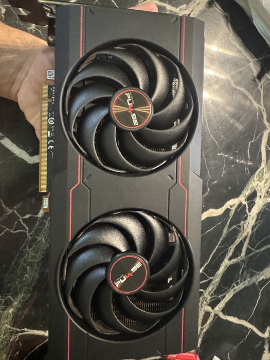 RX 6650 XT  8gb Sapphire