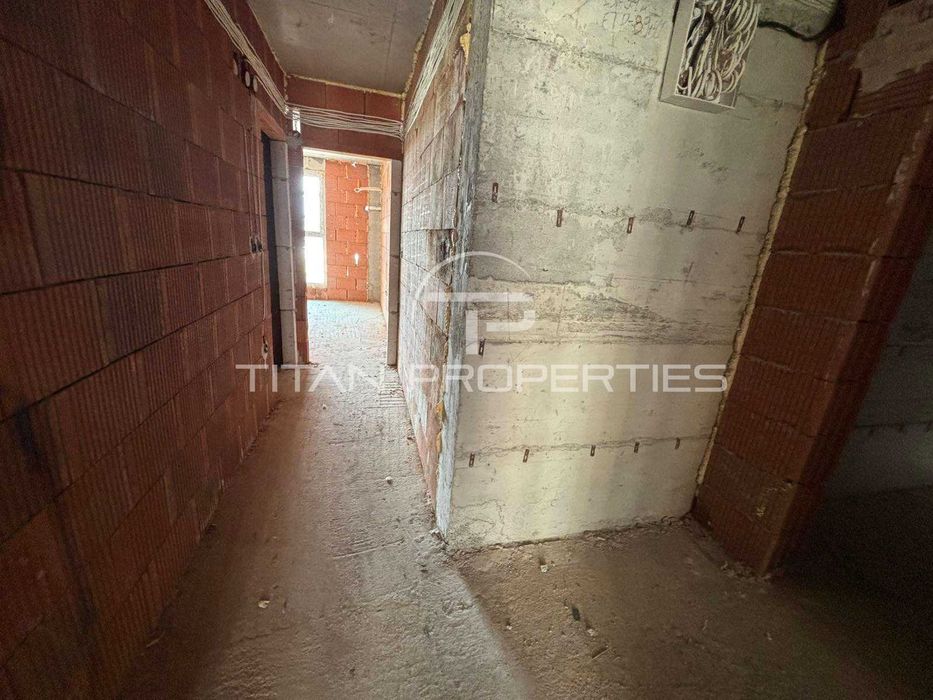 Тристаен апартамент Южен