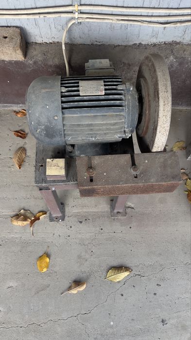 Точильный станок точильный