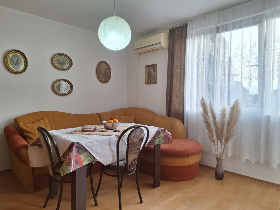 Двустаен апартамент под наем Колхозен пазар Варна