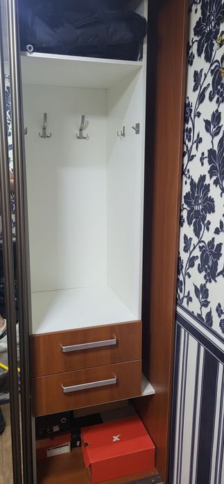 Продам шкаф купе