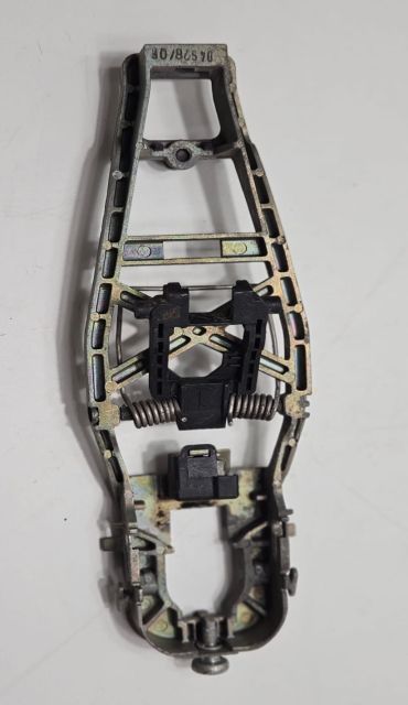 Suport maner stanga 1T0837885A Volkswagen VW Touran  seria