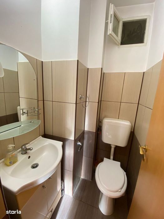 Apartament 4 camere de inchiriat Oradea