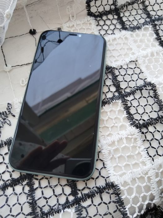 Срочно Продам Iphone 11