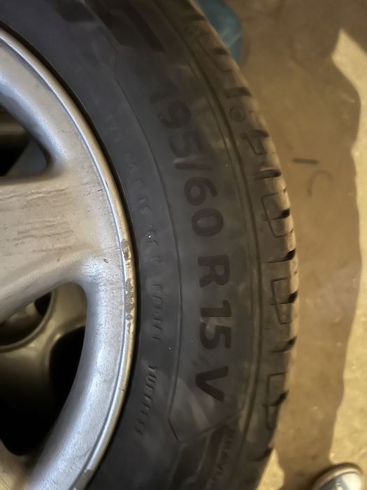 Vand 4 cauciucuri de vara + jante aluminiu pt opel astra G