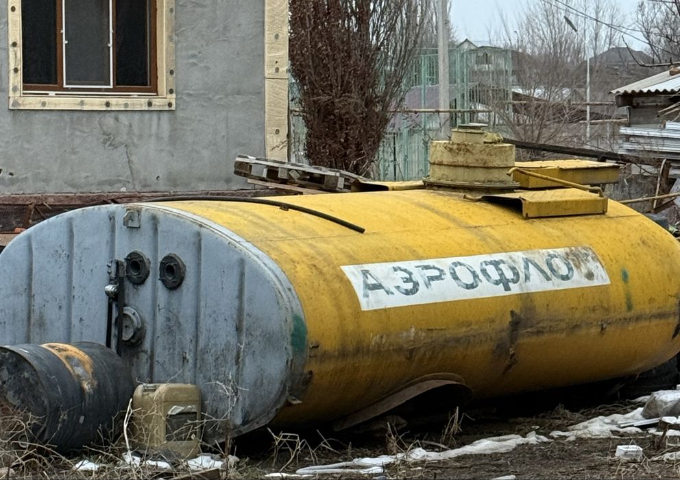 Емкость, цистерна