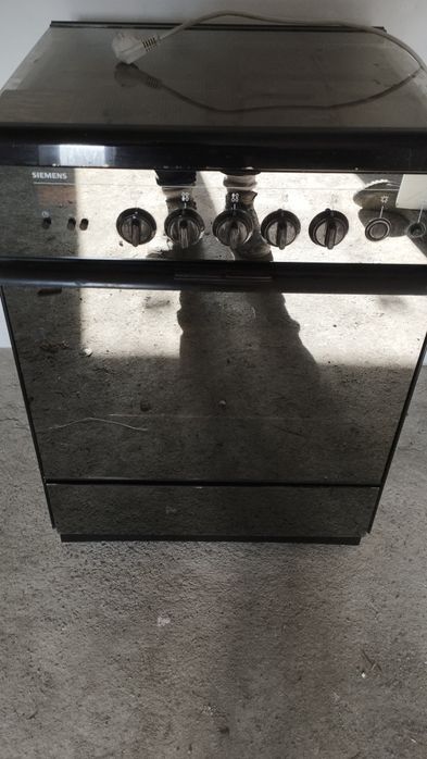 Aragaz Siemens  inox/650lei