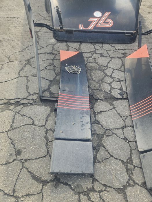 Спойлери за VOLVO малка и средна  кабина