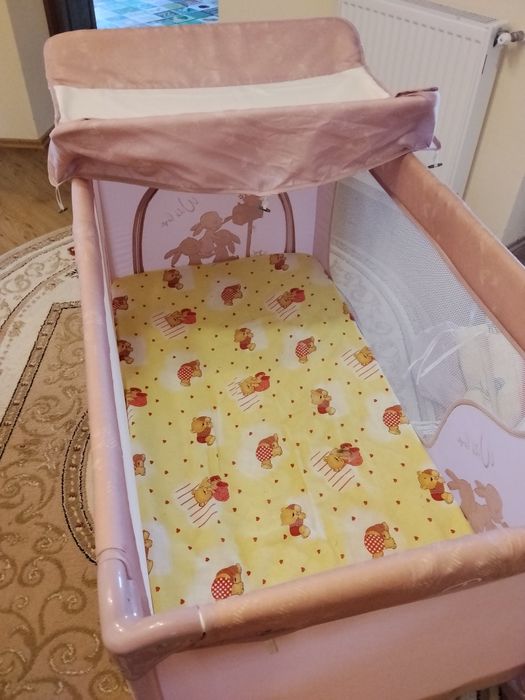 Vând pătuț pentru bebelusi