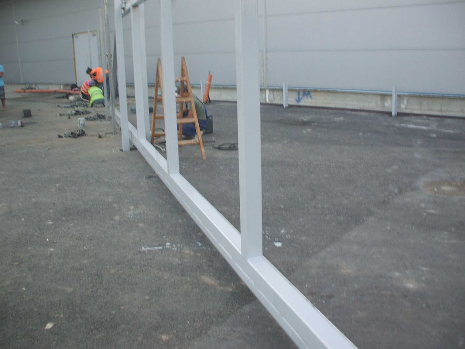 Porti autoportante in consola