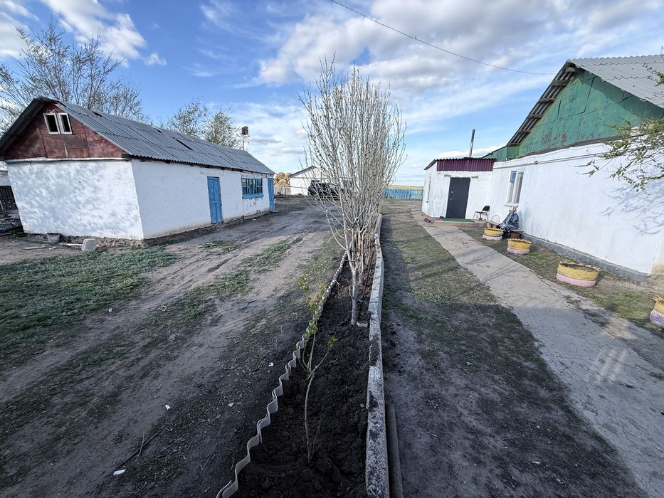Үй сатылады  Нұрбұлақ Ақтөбеге 25км