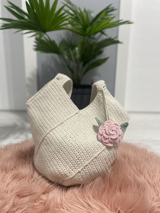 Ръзно изработени чанти