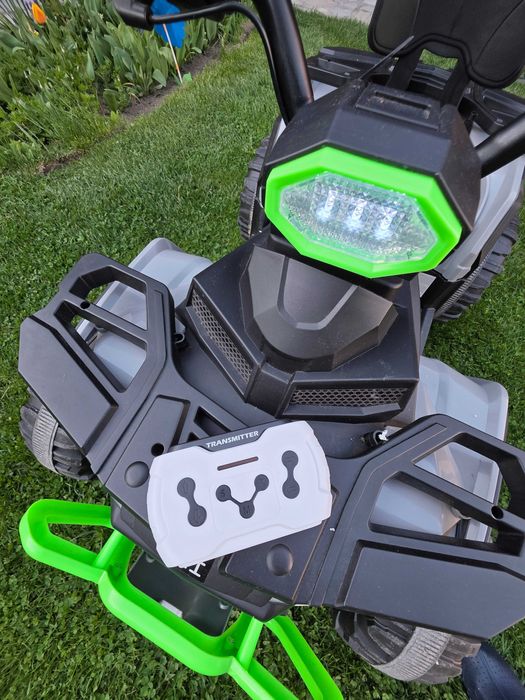 Детско акумулаторно бъги Moni Speed 12V с дистанционно управление и музика