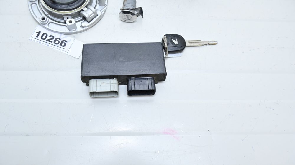 Set Contacte Chei Si ECU Calculator Kit Pornire Honda CB600F Hornet