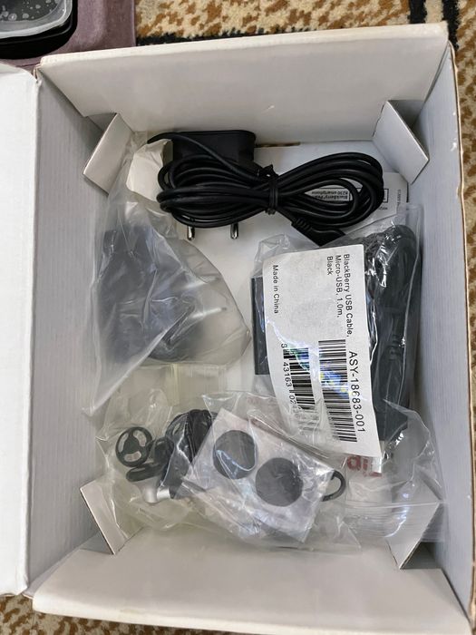 Новый Blackberry Rearl 8230 original perfectum