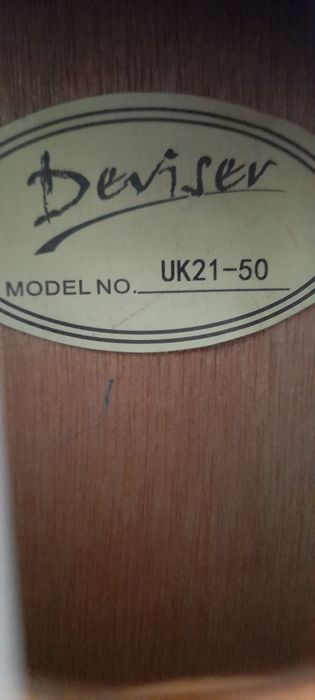 Укулеле.      UK21-50