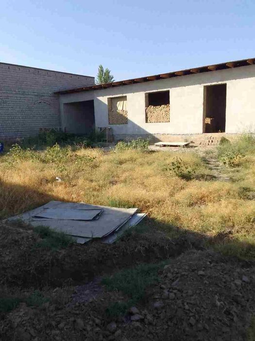 Участка сотилади 4 хона,  5,6 сотих