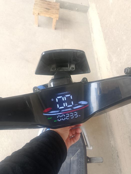 Скутр сотилади пашти Янги