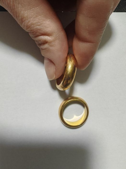 Aur de 14 k și 22 k