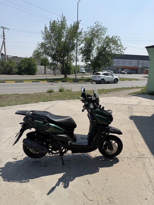 Продам скутер танк срочно