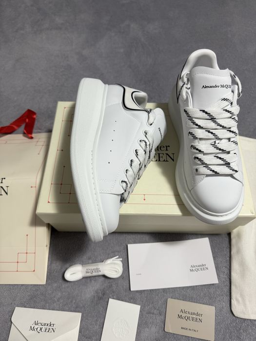 Alexander McQueen marimea 42 nu nike jordan yeezy