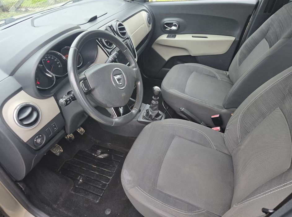 Dacia Lodgy 7 Locuri 1.5 dci Rate cu buletinul