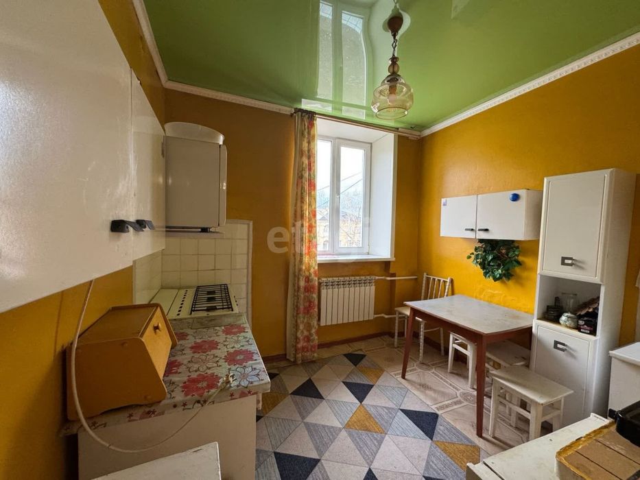 Продам 3х комнатную квартиру Царёва 19