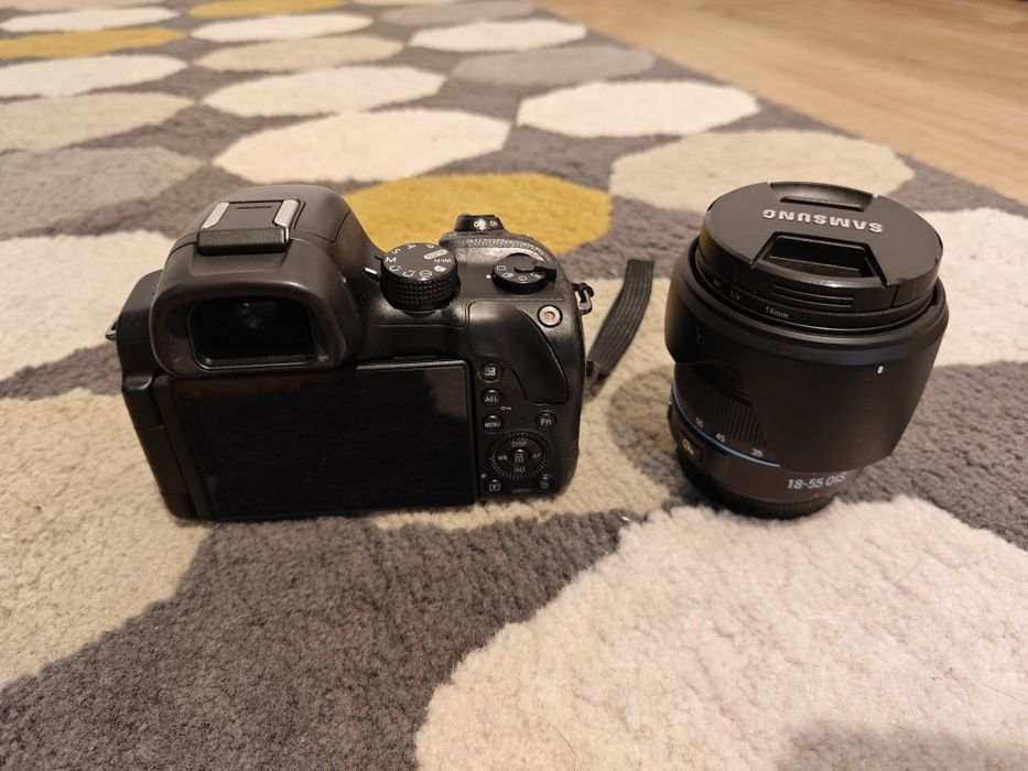 Aparat foto Samsung nx30 kit